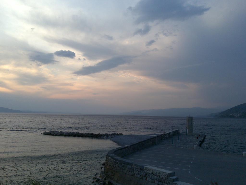 Apartamento Apartman Marina City Center Senj  Habitación foto